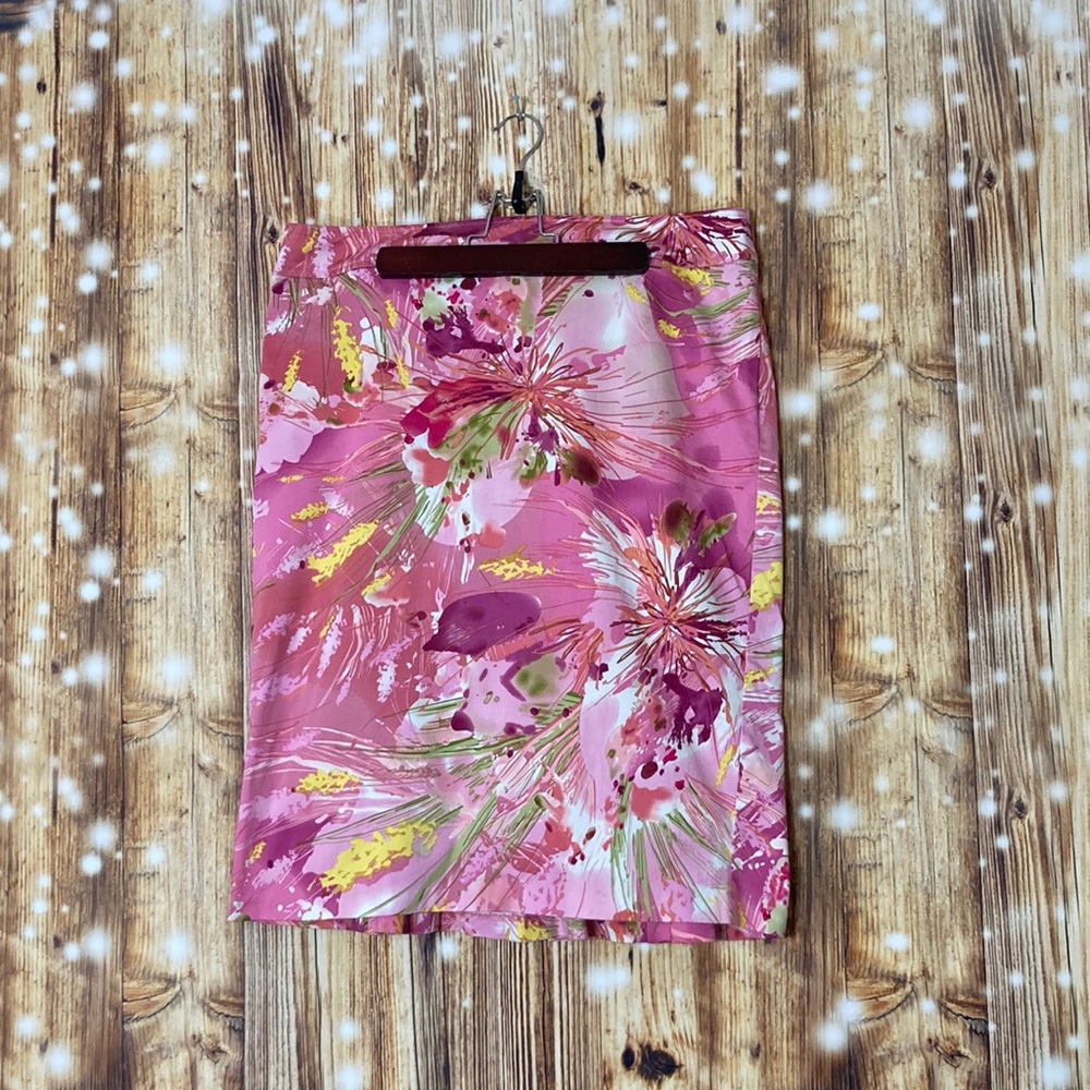 Floral pleated skirt